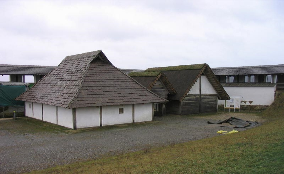 Reconstructed Celtic houses. Credit: Ulf