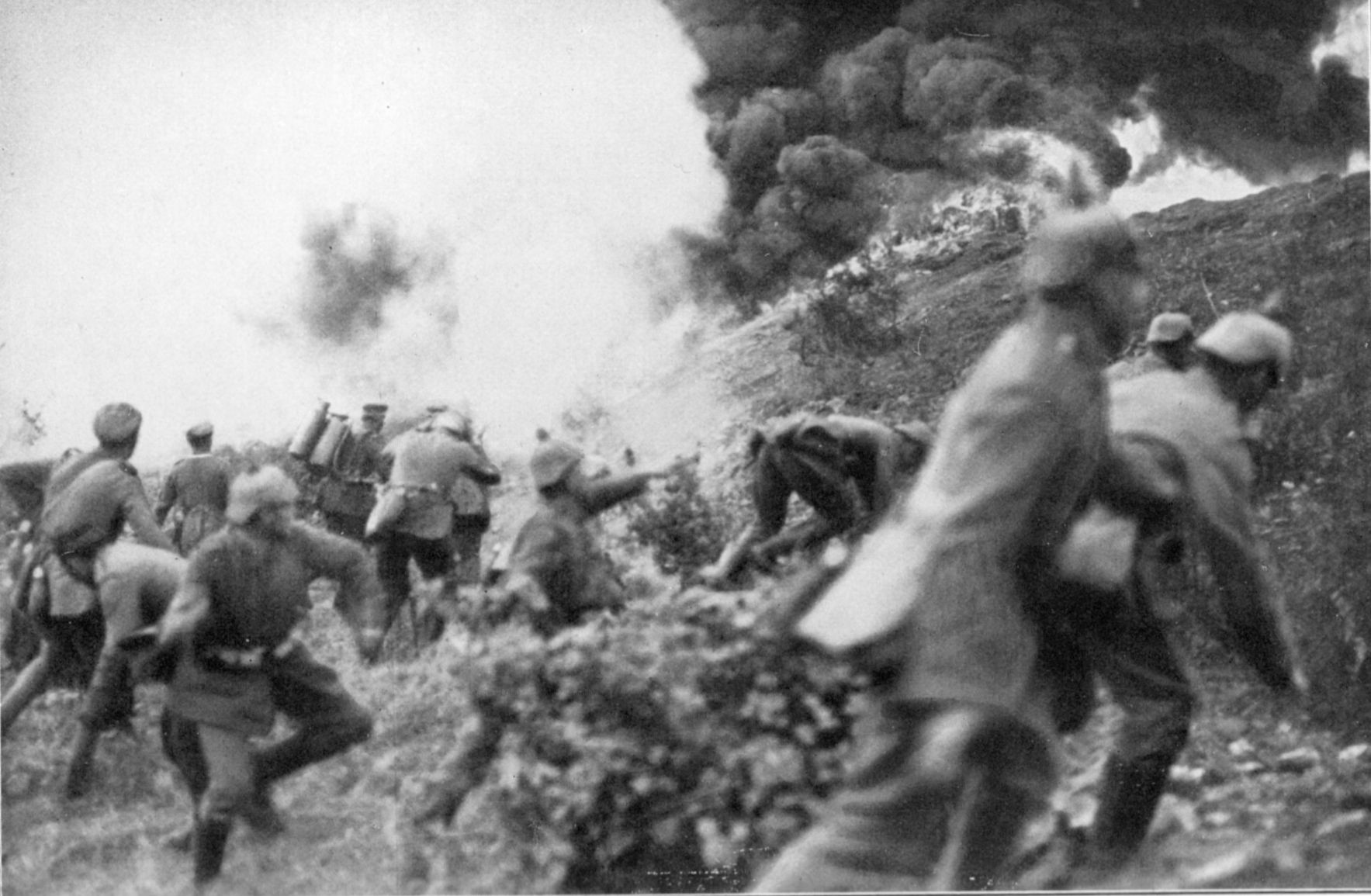 German soldiers attacking at Verdun.